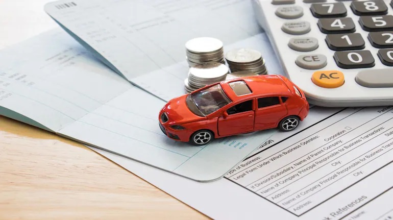 How can you select the best car insurance?