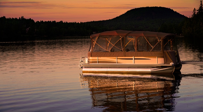 Pontoon Boat Rentals for Fishing Enthusiasts: What You Need to Know